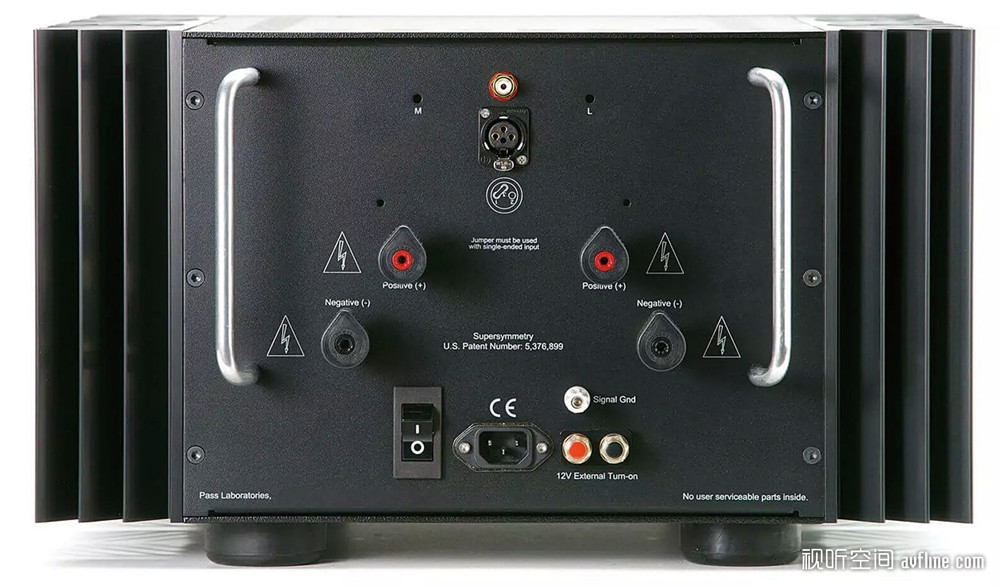 聆听极致的纯A类之声:PASS XP-22 / XA200.8 前后级放大器_视听前线