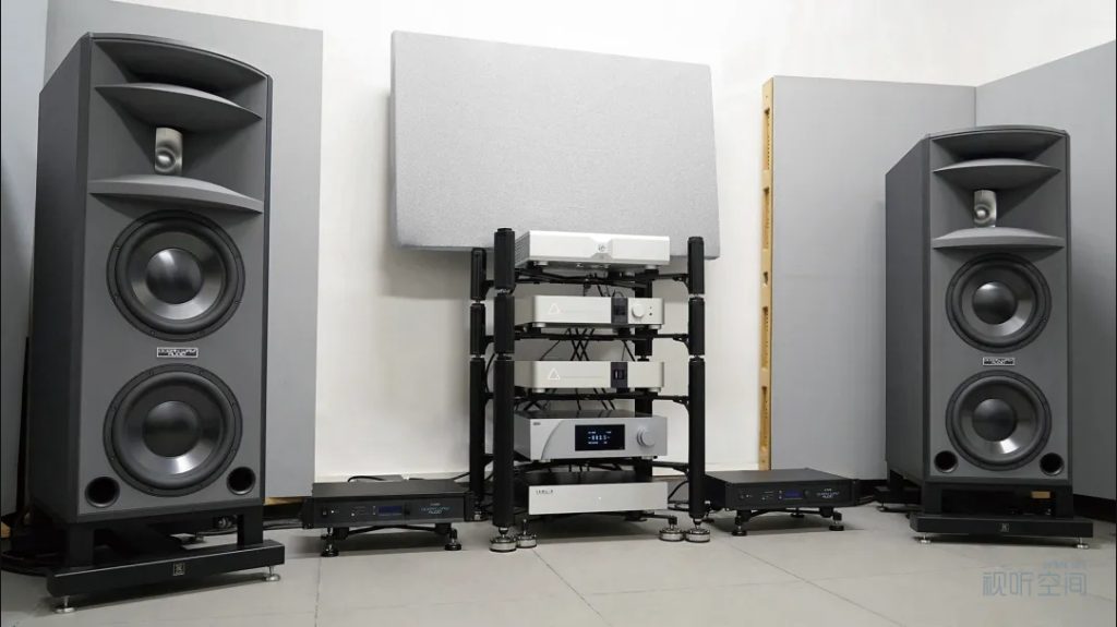 小空间挑战大型母带监听音箱——大洋路 HR3.5 评测_视听前线