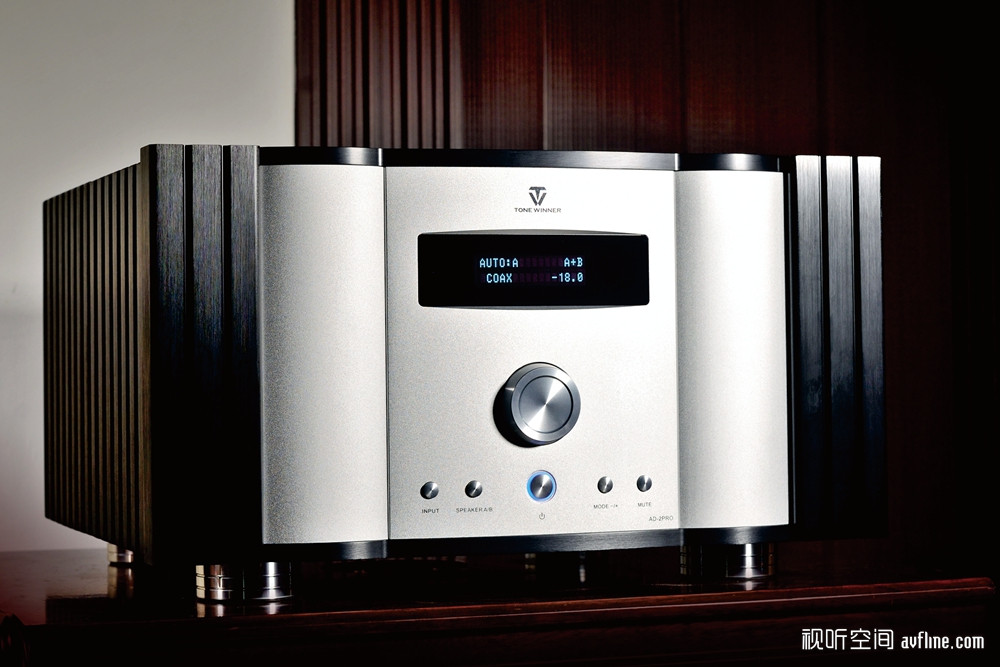 鲜活的音乐面貌:试听天逸 AD-2PRO DSD 解码甲类合并式功放©视听前线