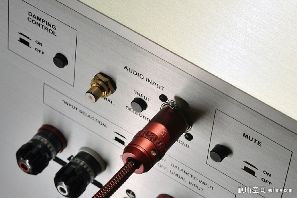 端庄优雅,镇定自若体验:ACCUSTIC ARTS PREAMP V / MONO VI 前后级放大器©视听前线